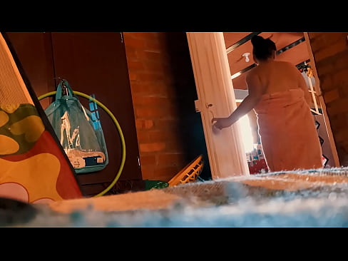 ❤️ A nagybátyám követ a zuhanyzóba, és megdug, miközben zuhanyozom. ❤️❌ Csak pornó at hu.pornado-co.ru ❌️❤